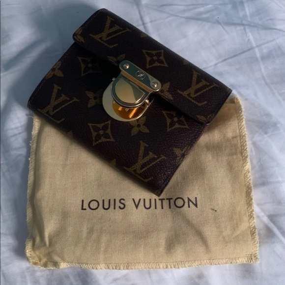 Louis Vuitton LV Koala wallet - Picture 7 of 9